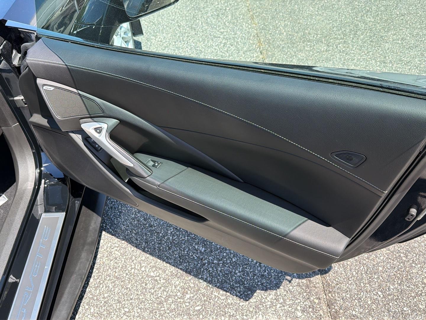 Used 2016 Black Chevrolet 1LT image 12