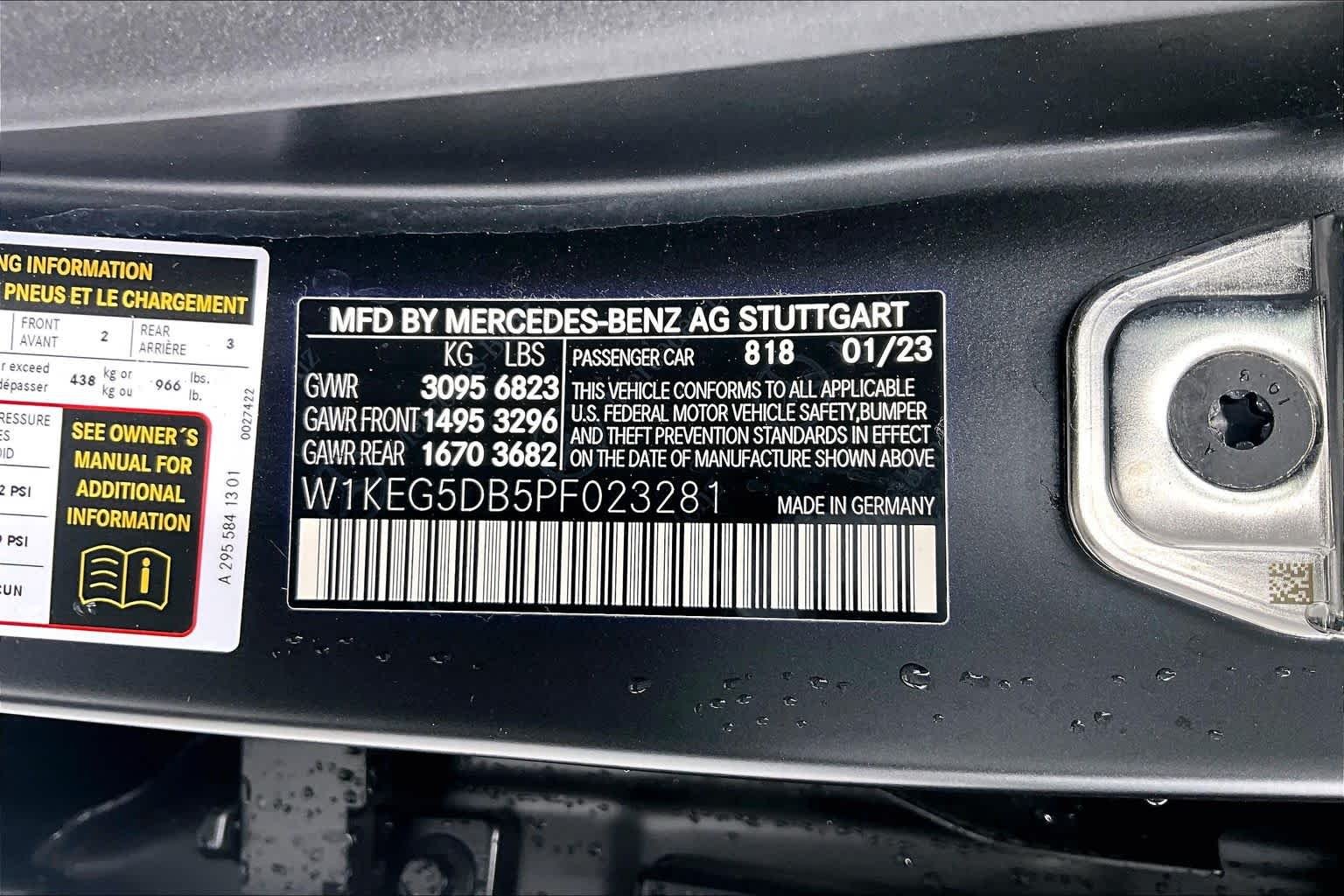 Used 2023 MANUFAKTUR Graphite Grey Magno Mercedes-Benz AMG® EQE image 31