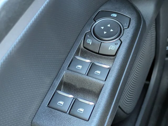 New 2026 Velocity Blue Metallic Ford Badlands® image 22
