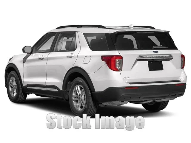Used 2023 Iconic Silver Metallic Ford XLT 4x4 image 20