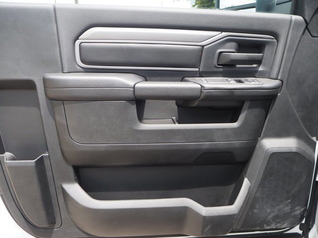 New 2025 Bright White Clearcoat RAM Tradesman image 11