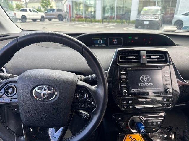 Used 2022 Gray Toyota LE image 4