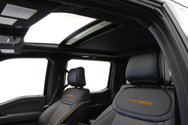 New 2026 Blue Ford Tremor image 32