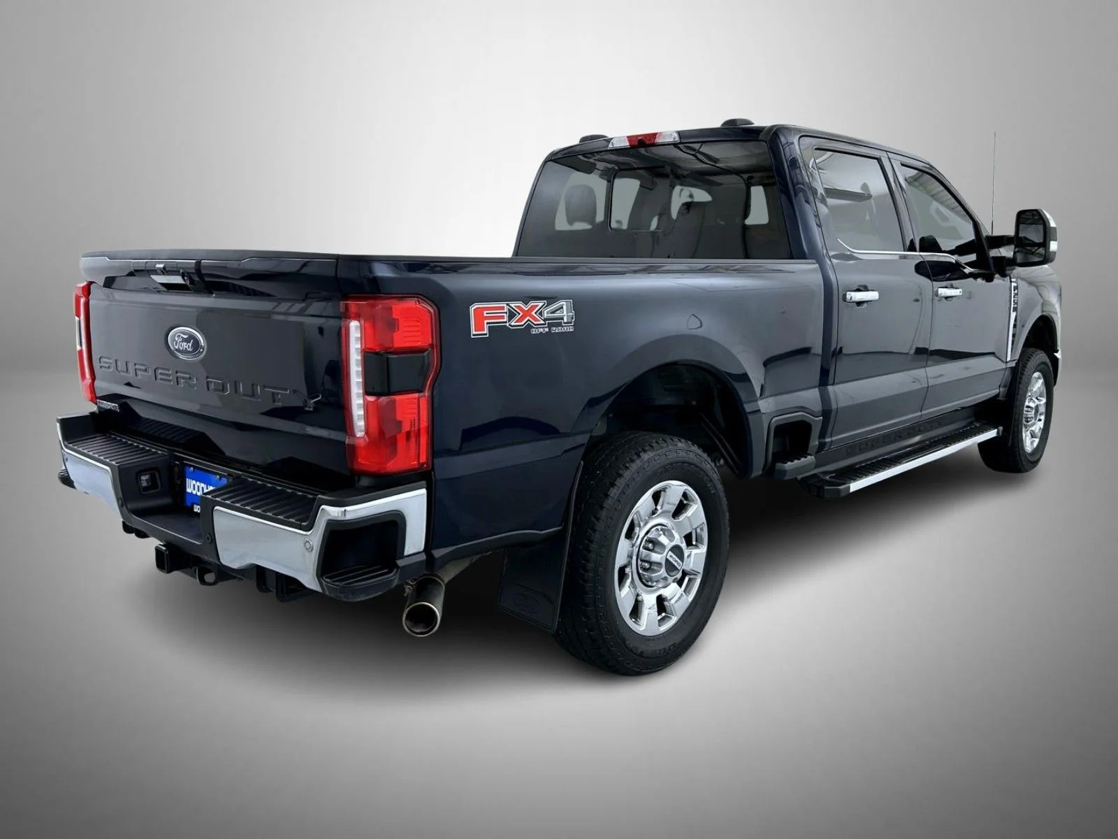 Used 2023 Blue Ford Lariat image 5