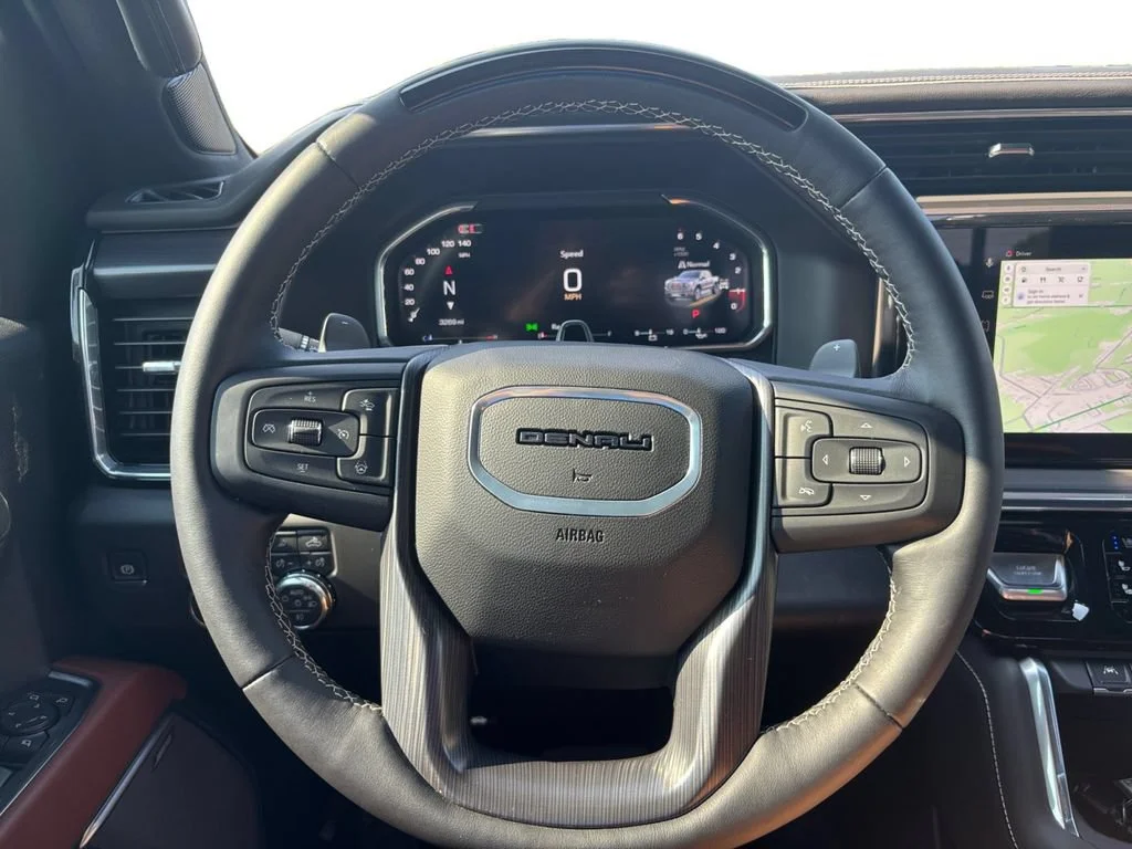 Used 2026 Glacier White Tricoat GMC Denali Ultimate image 17