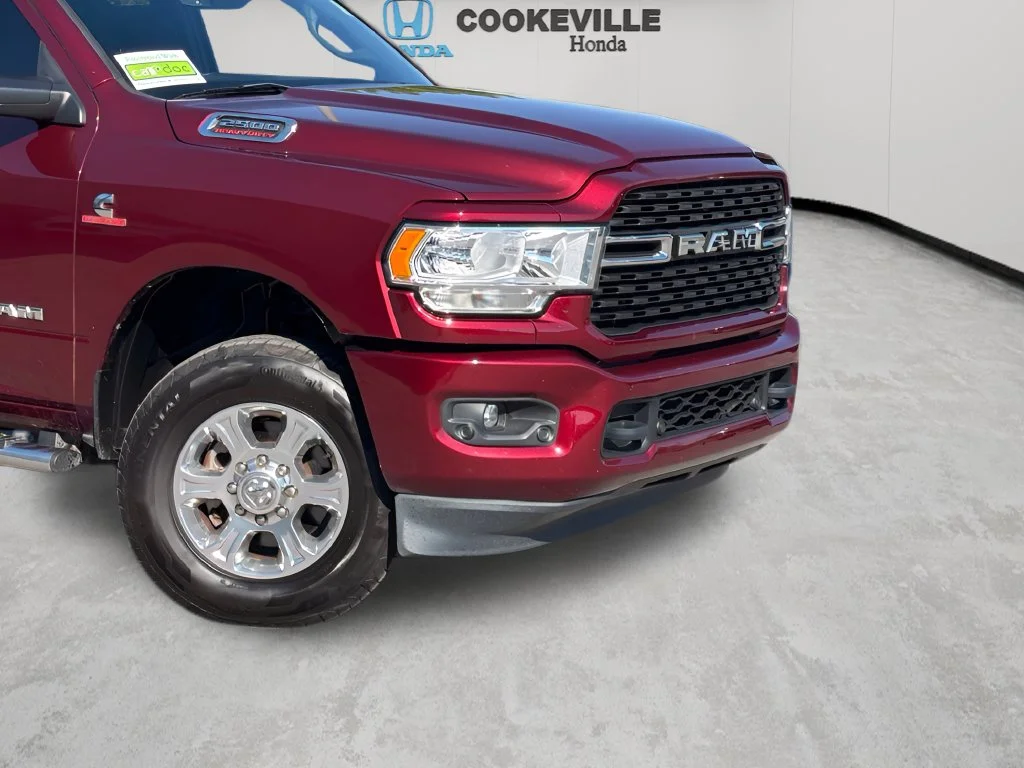 Used 2022 Delmonico Red Pearlcoat Ram Big Horn image 3