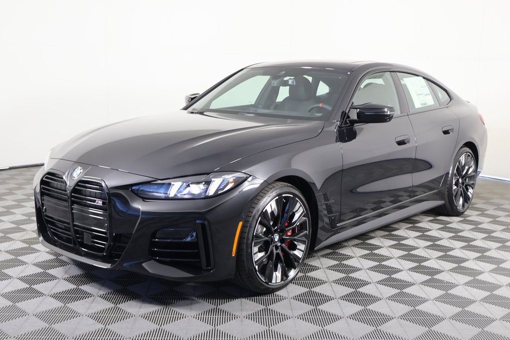 New 2026 Black Sapphire Metallic BMW M440i Gran Coupe image 1
