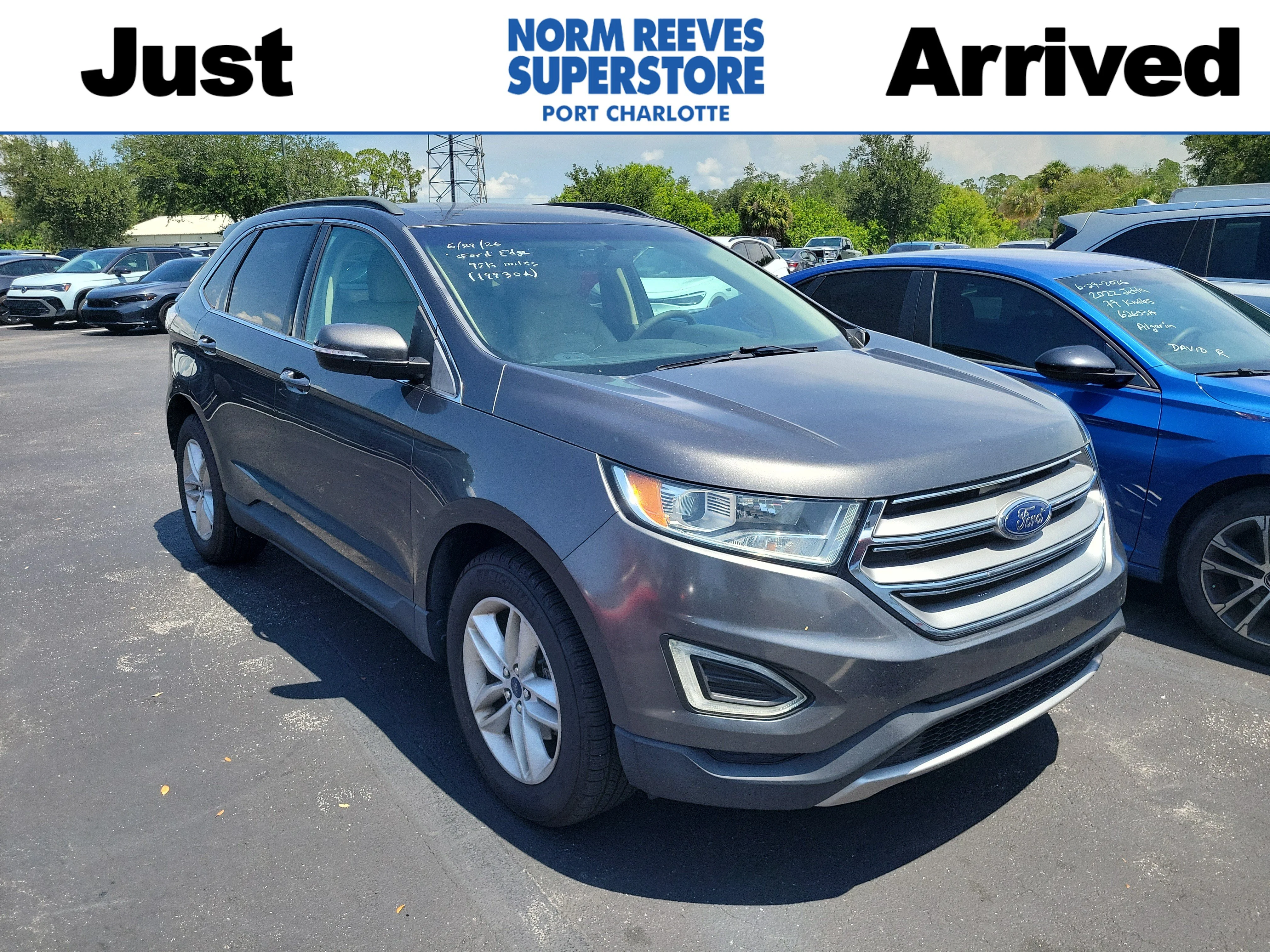 Used 2017 Gray Ford SEL image 1