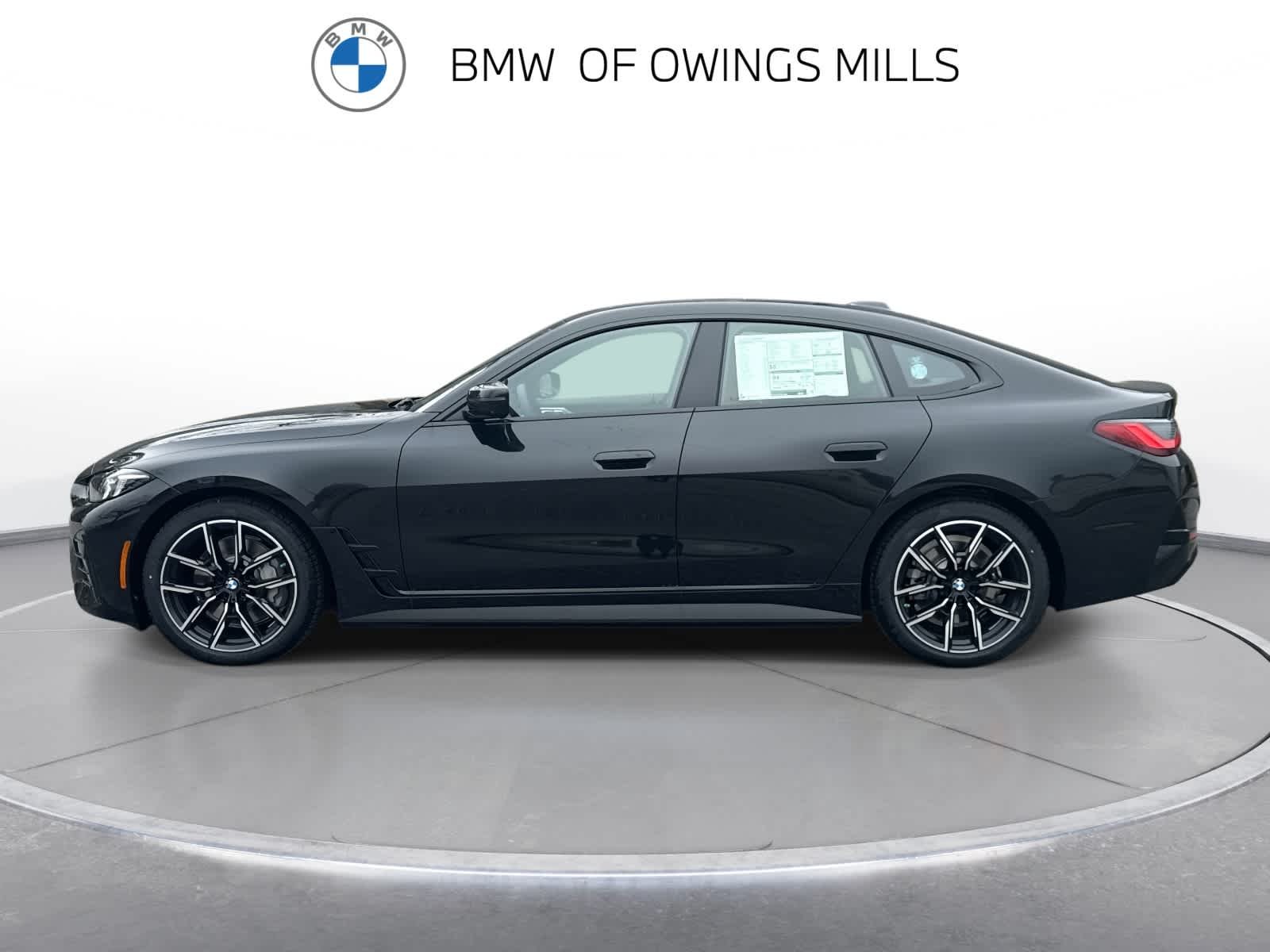 New 2026 Black Sapphire Metallic BMW xDrive40 image 5