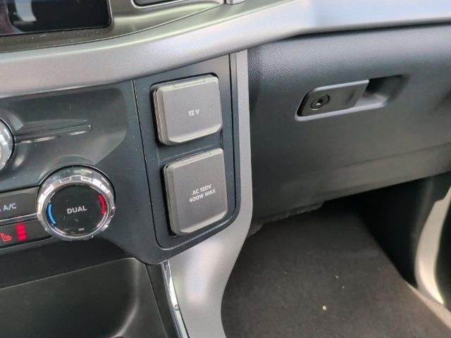 New 2026 Oxford White Ford XLT image 75