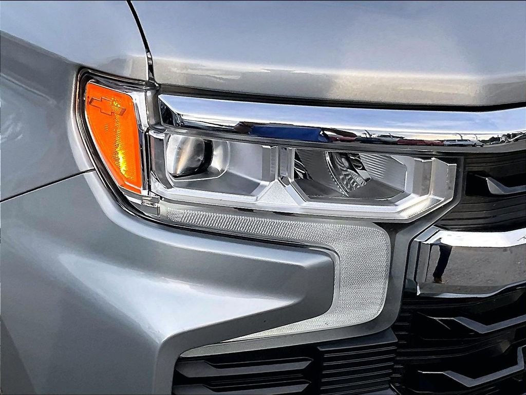 Used 2023 Gray Chevrolet LT image 33