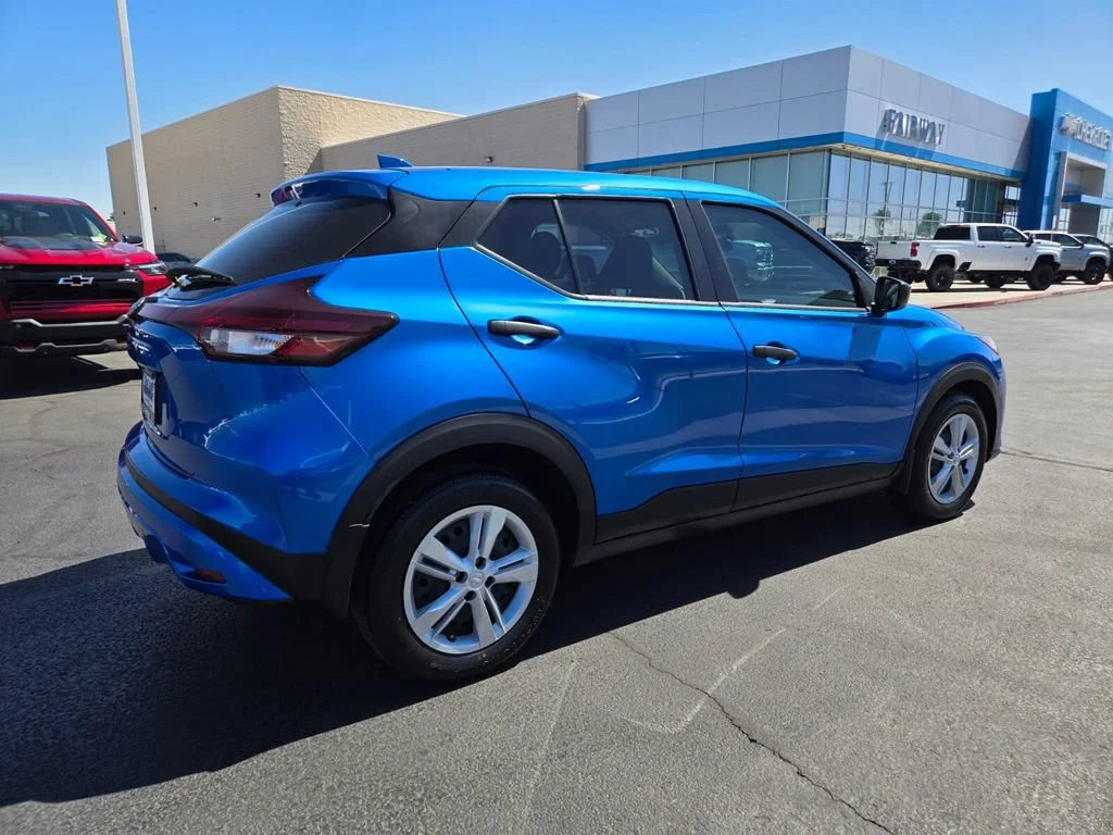 Used 2024 Electric Blue Met Nissan S image 6