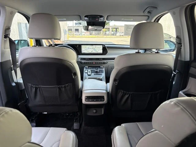 Used 2024 White Hyundai SEL image 34