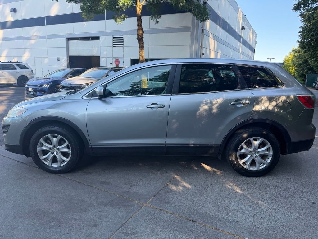 Used 2011 Liquid Silver Metallic Mazda Touring image 7