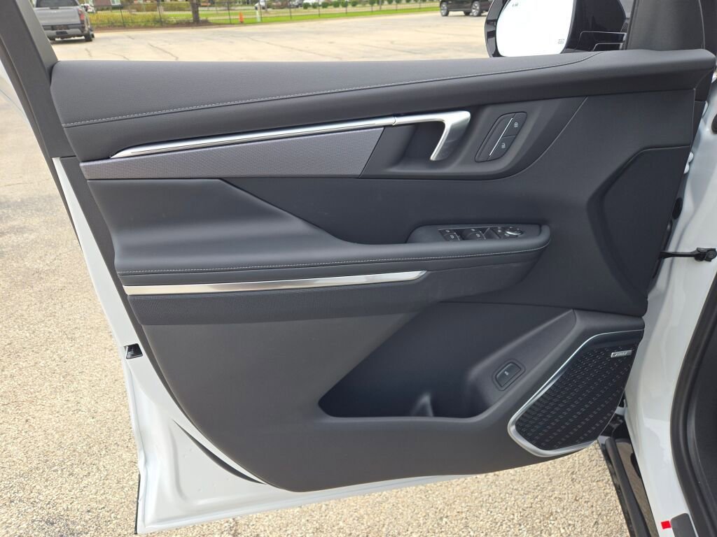 New 2026 Summit White Buick Sport Touring image 27