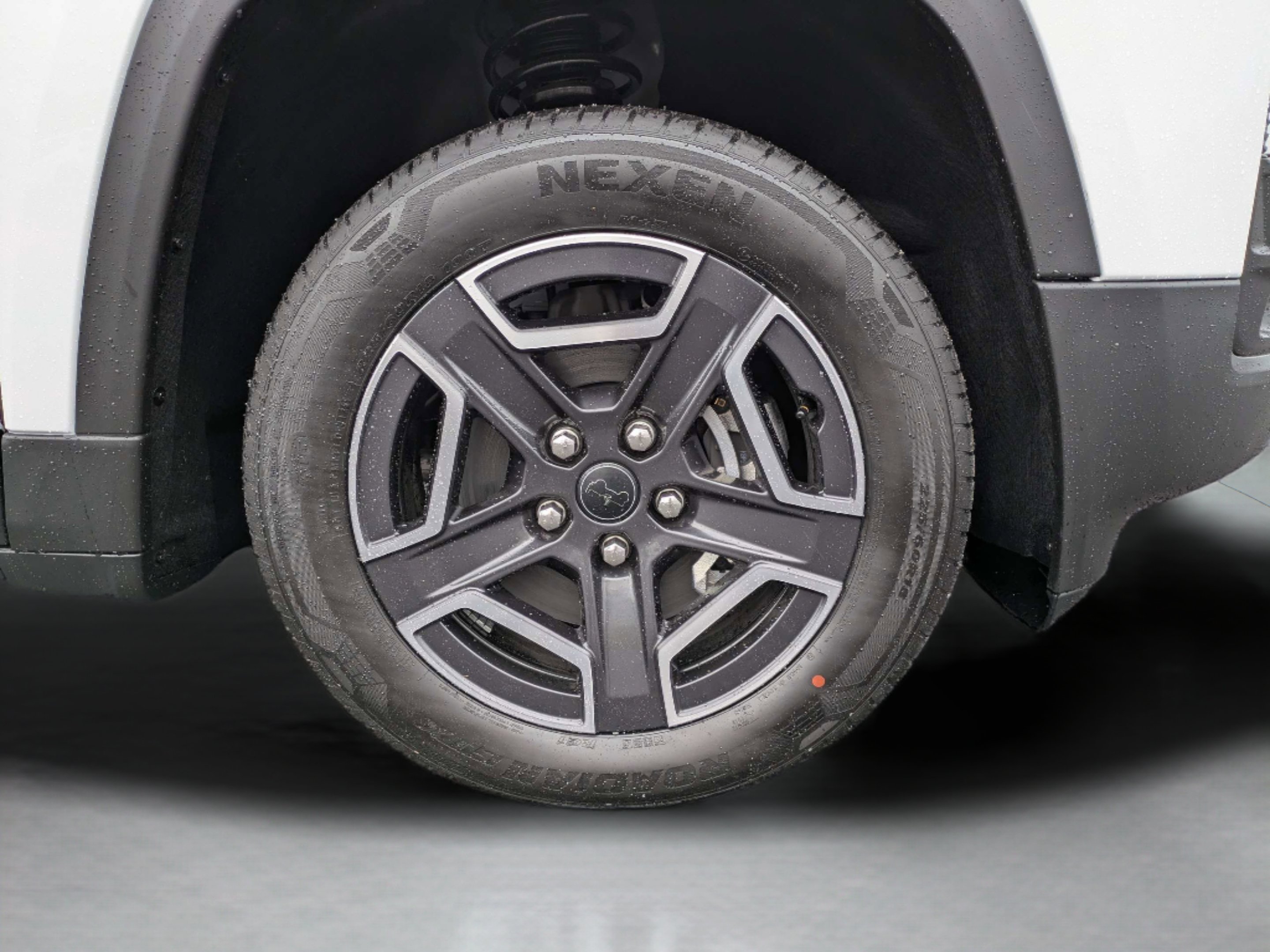 New 2026 Bright White Clearcoat Jeep Laredo image 12