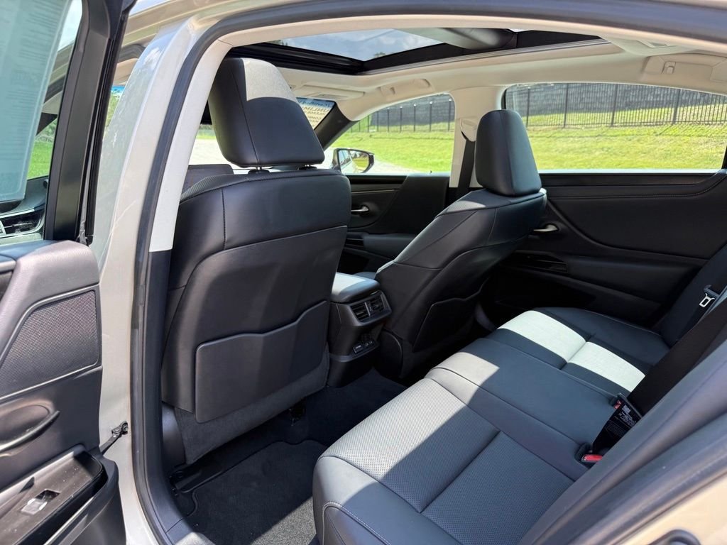 Certified Used 2022 MOONBEAM BEIGE MET. Lexus 350 image 26