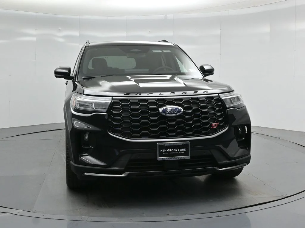New 2026 Agate Black Metallic Ford ST image 57