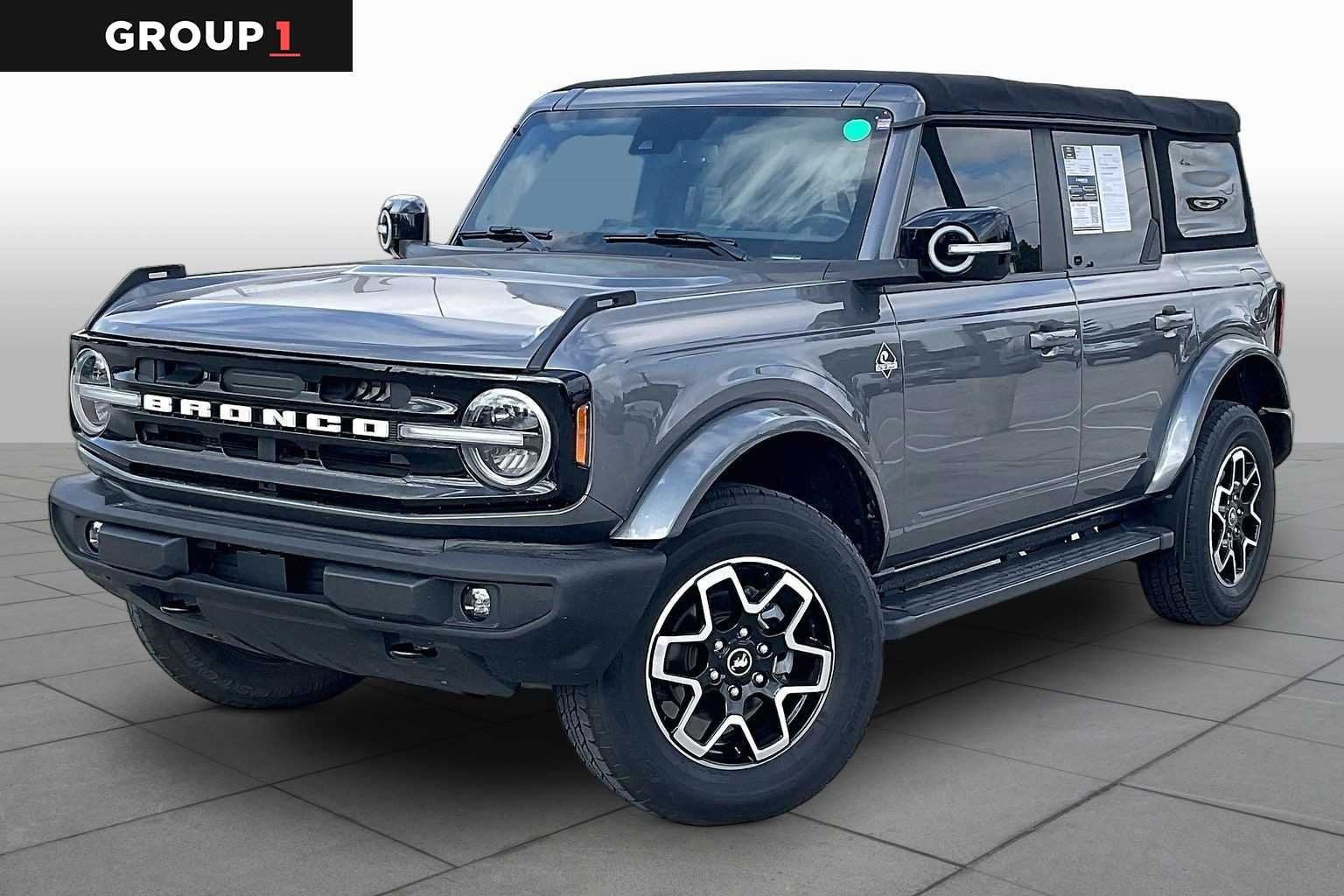 2023 Ford Bronco Outer Banks