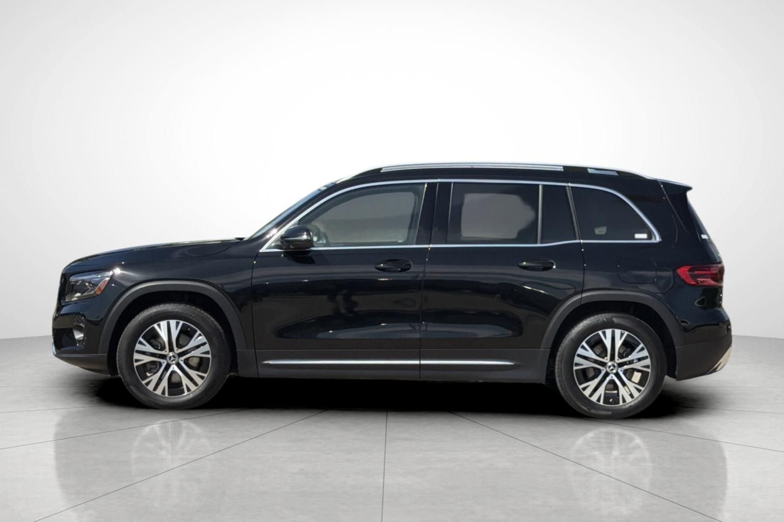 Certified Used 2026 Black Mercedes-Benz GLB 250 image 32