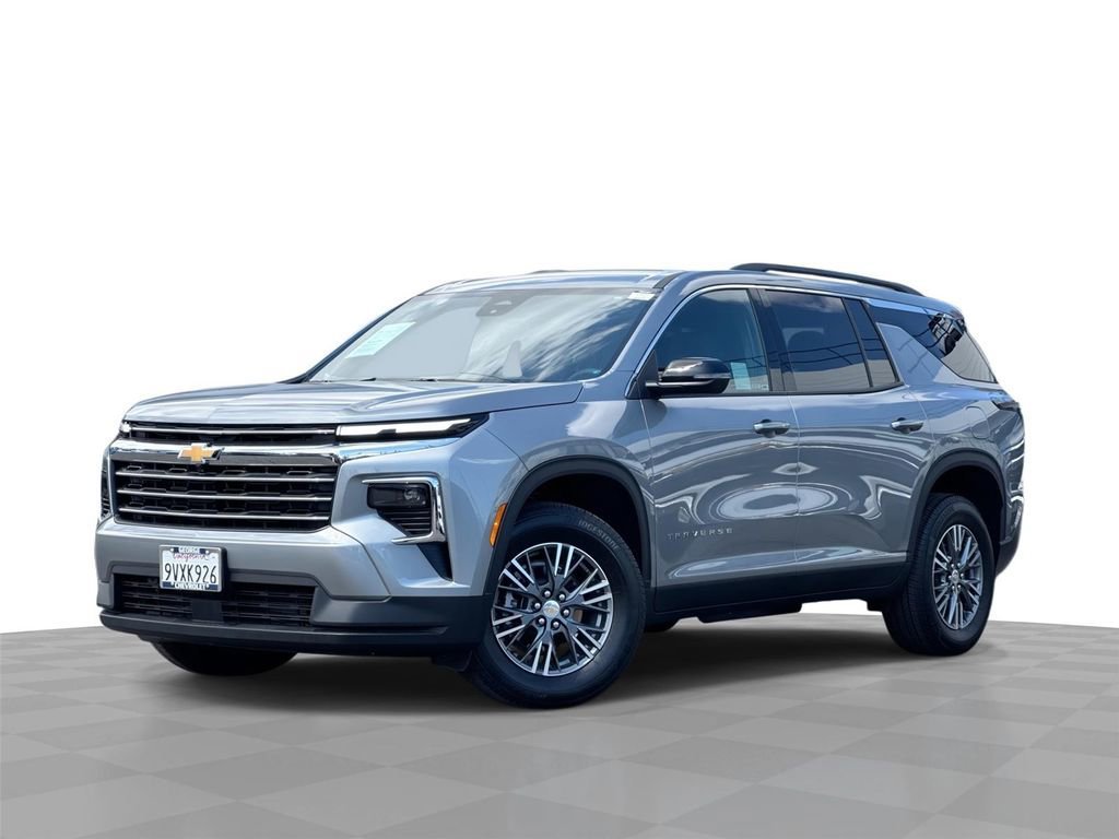2026 Chevrolet Traverse FWD LT's photo