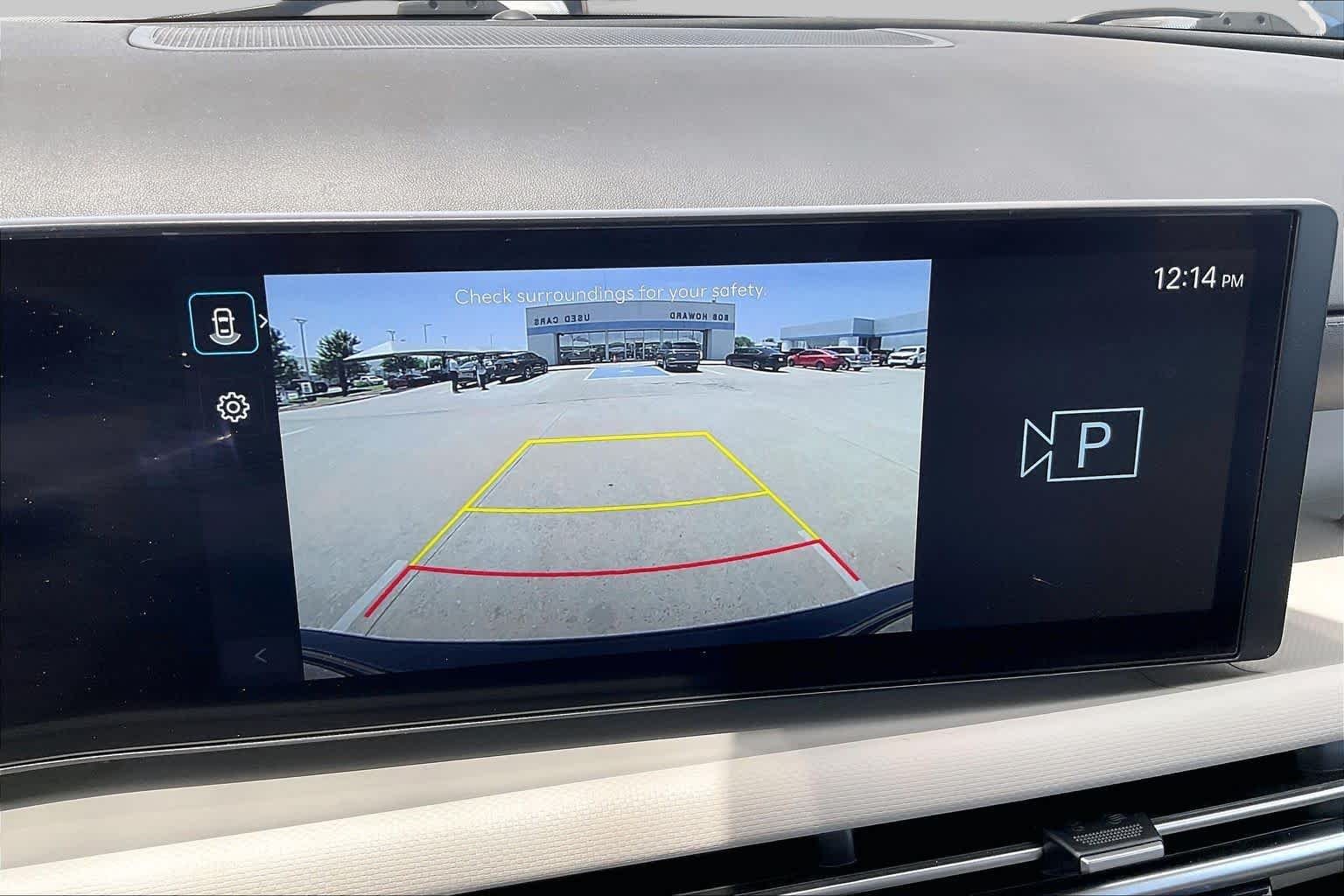 Used 2025 Phantom Black Hyundai SEL image 26