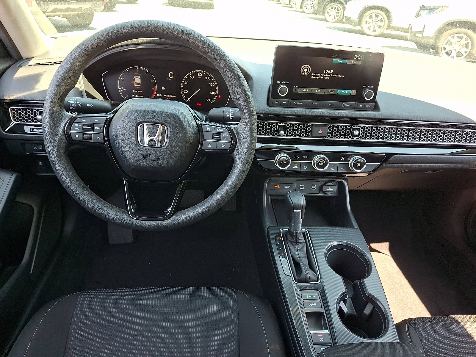 2025 Honda Civic LX - Photo 10