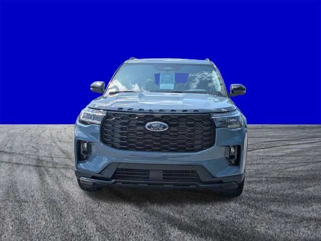 New 2026 Blue Ford ST-Line image 9