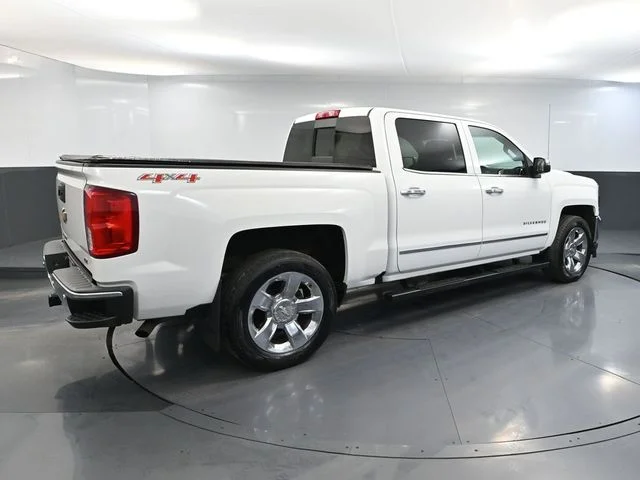 Used 2017 White Chevrolet LTZ image 4