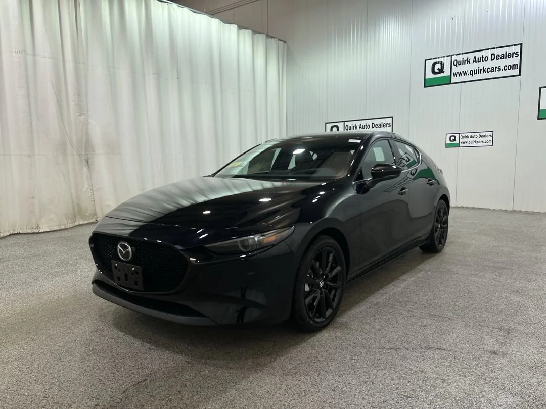 2026 Mazda Mazda3 Premium - Photo 4