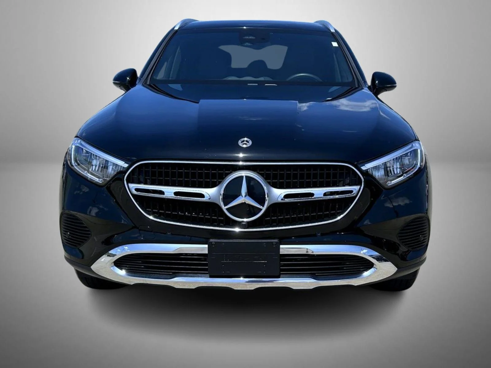 Used 2024 Black Mercedes-Benz GLC 300 image 2