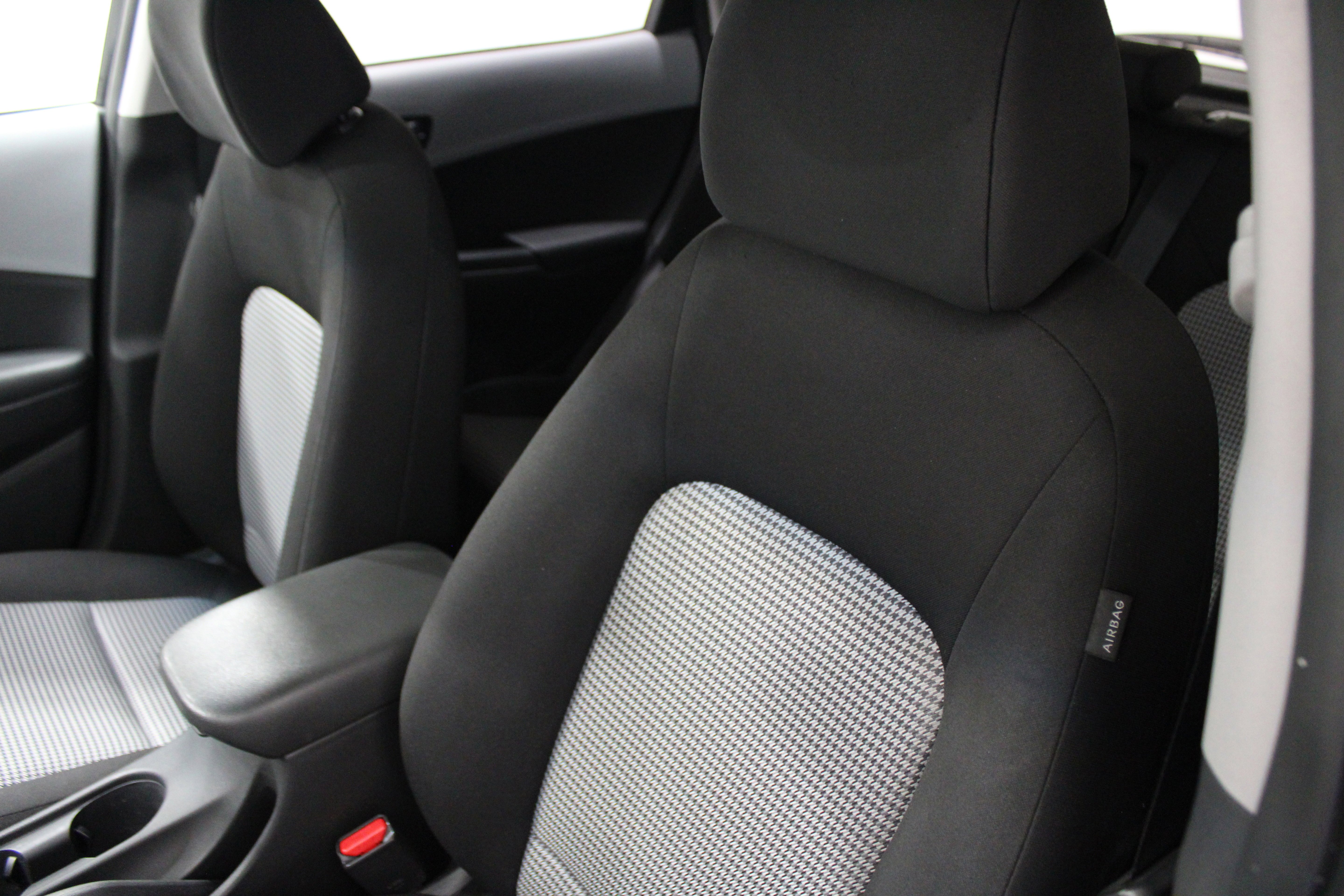 Used 2021 Ultra Black Hyundai SEL image 6