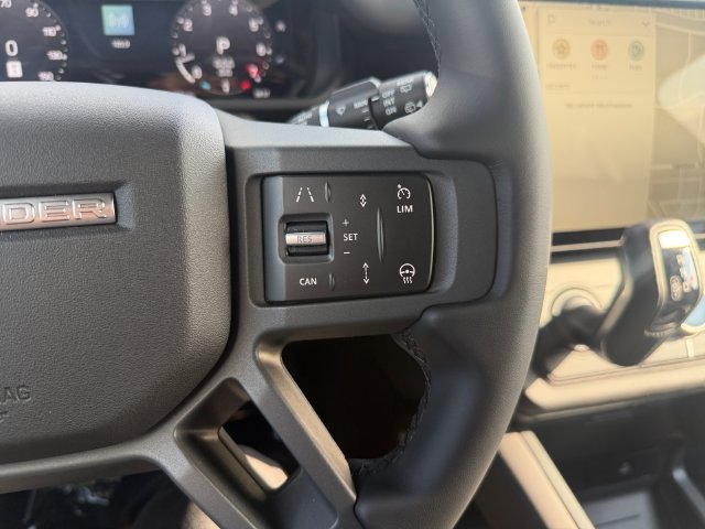New 2026 Santorini Black Land Rover S image 23