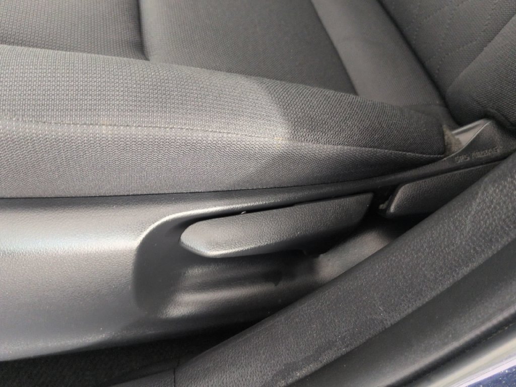 2024 Toyota Corolla LE - Photo 27