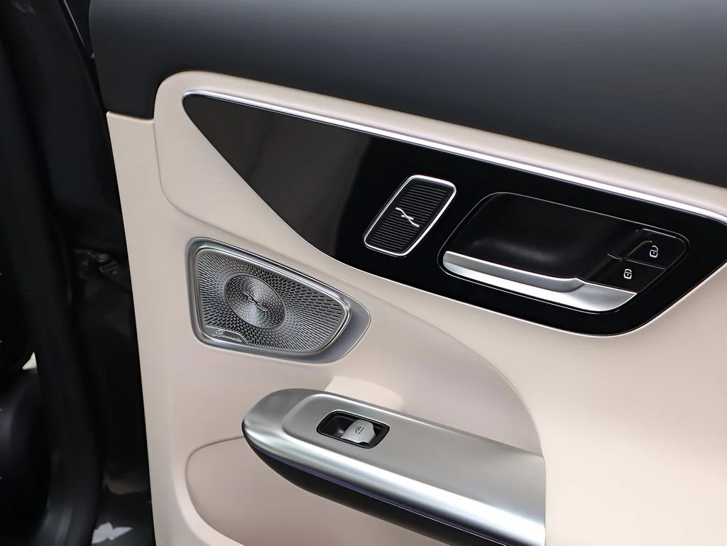 2026 Mercedes-Benz C-Class Sedan C 300 - Photo 16