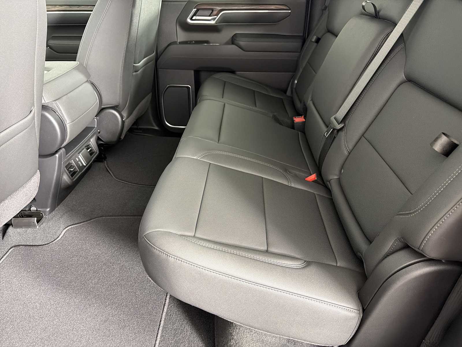New 2026 Sterling Metallic GMC SLT image 17