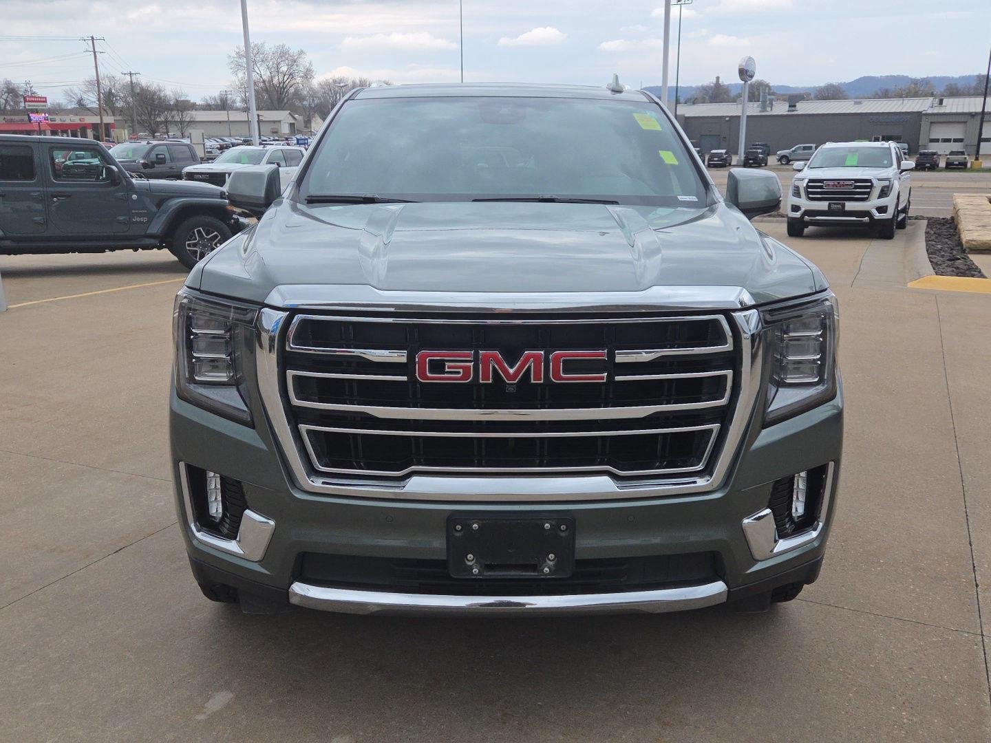 Used 2023 GMC Yukon XL SLT with VIN 1GKS2GKDXPR421729 for sale in Winona, Minnesota