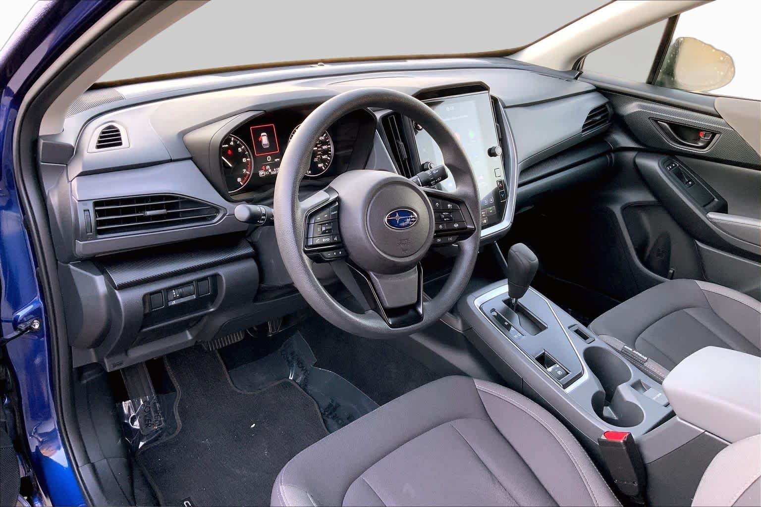 Used 2025 Sapphire Blue Pearl Subaru Premium image 15