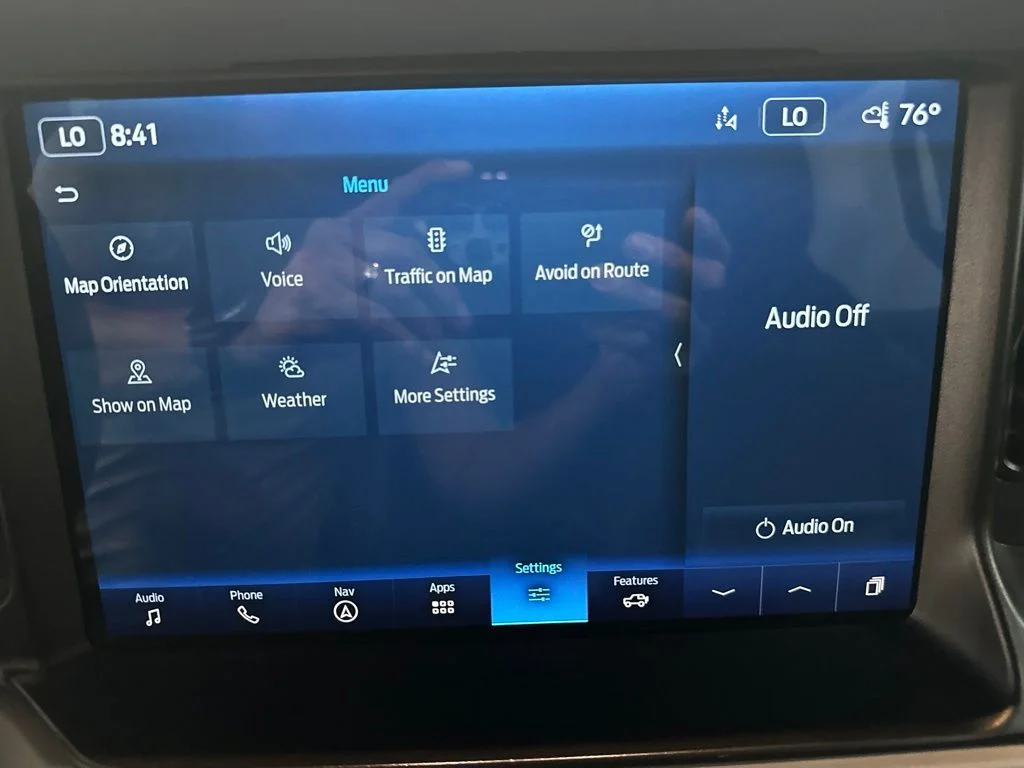 Used 2022 Gray Ford Badlands image 20