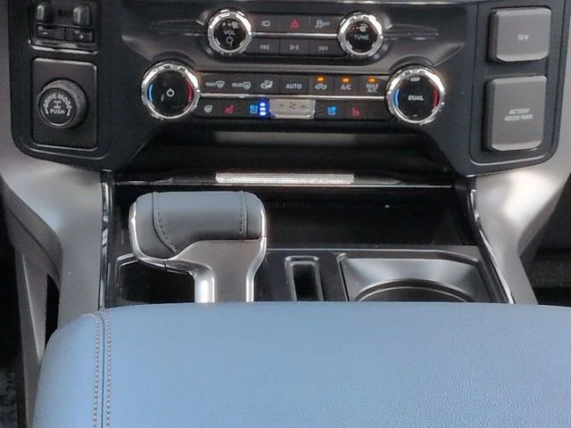 New 2026 Carbonized Gray Metallic Ford Lariat® image 19