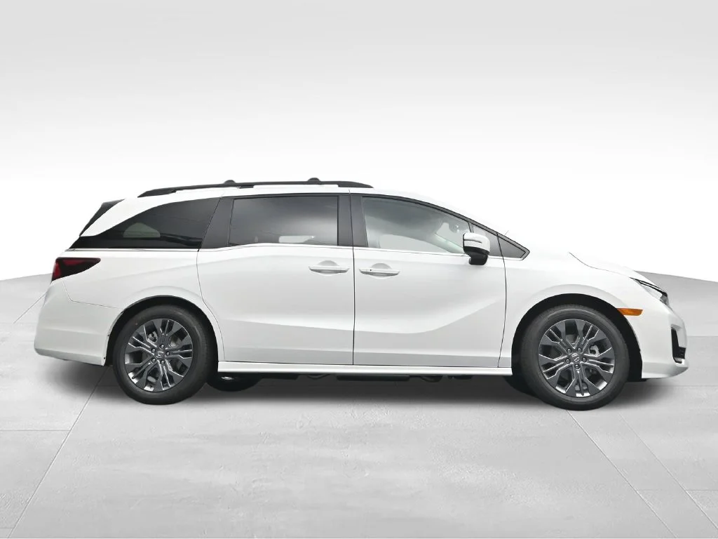 New 2027 Platinum White Pearl Honda Touring image 56