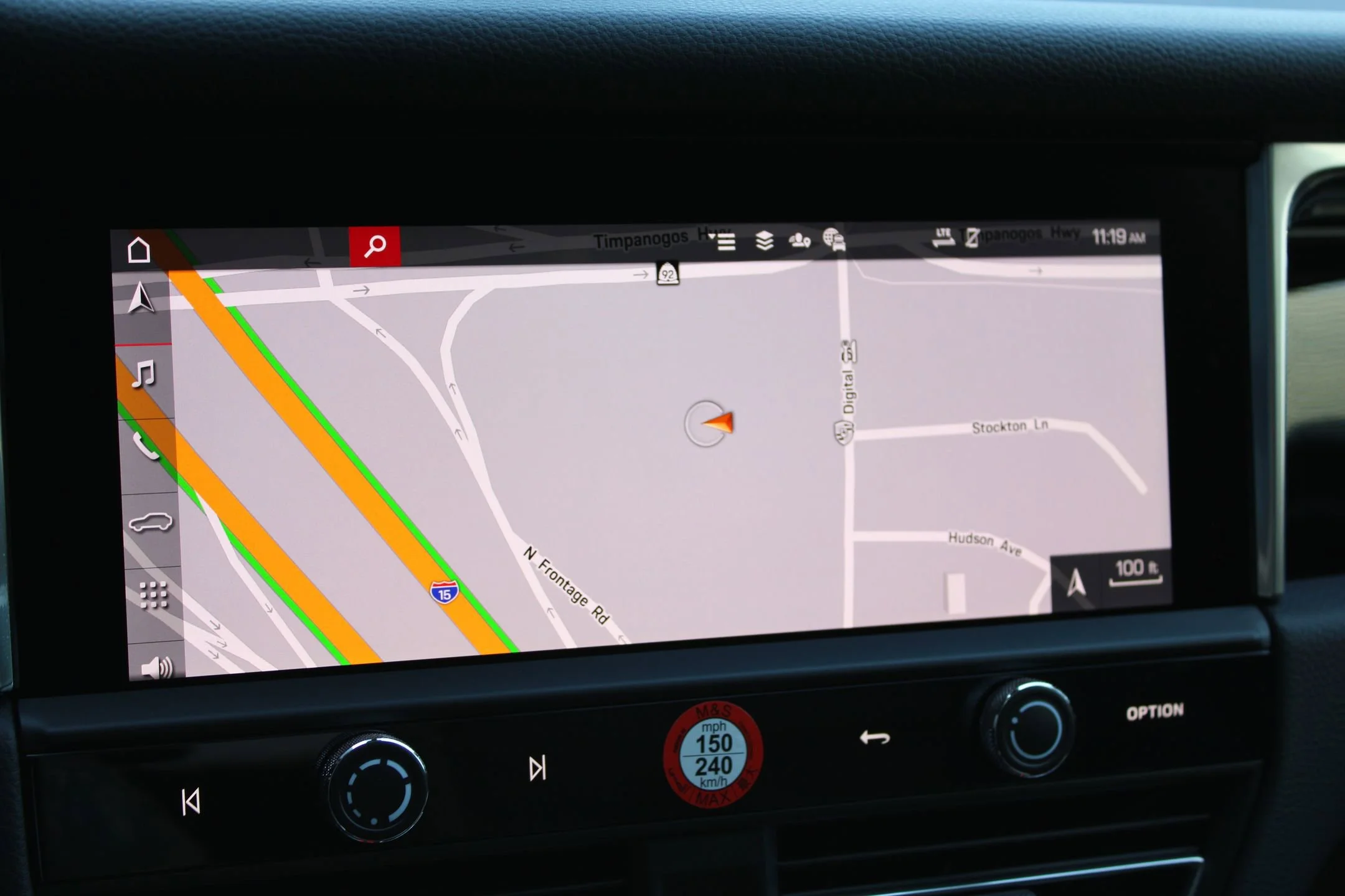 2025 Porsche Macan - Photo 17