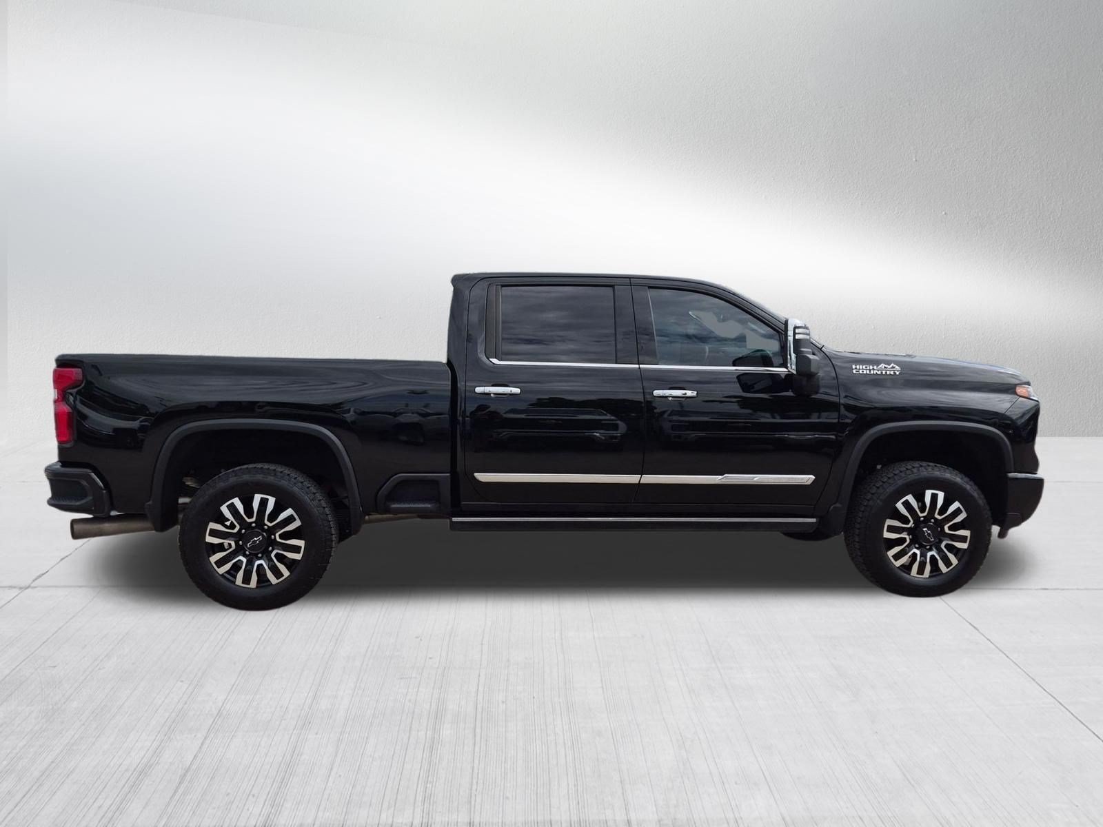 2024 Chevrolet Silverado 3500HD High Country - Photo 6