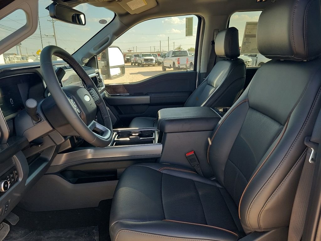 New 2026 Oxford White Ford F-350® Lariat® image 19