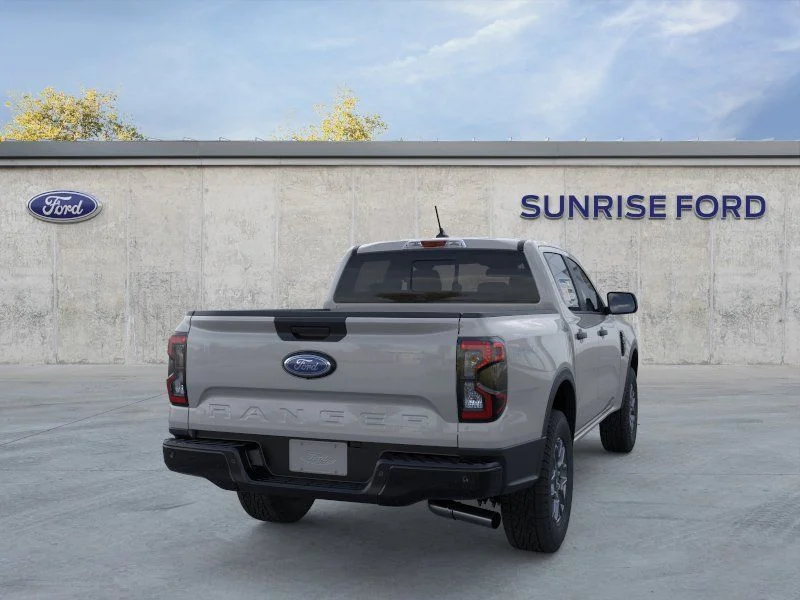 New 2026 Avalanche Ford XLT image 8