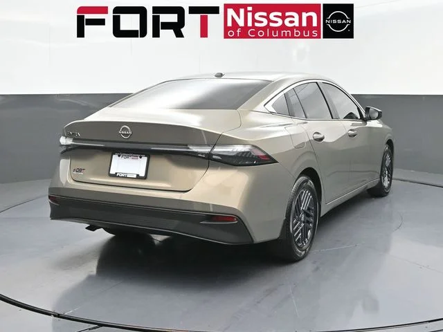 Used 2026 Brown Nissan SV image 6