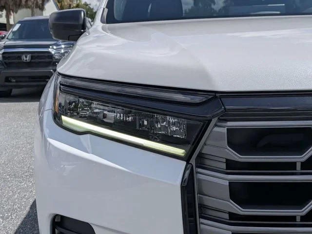 New 2026 Platinum White Pearl Honda TrailSport image 9