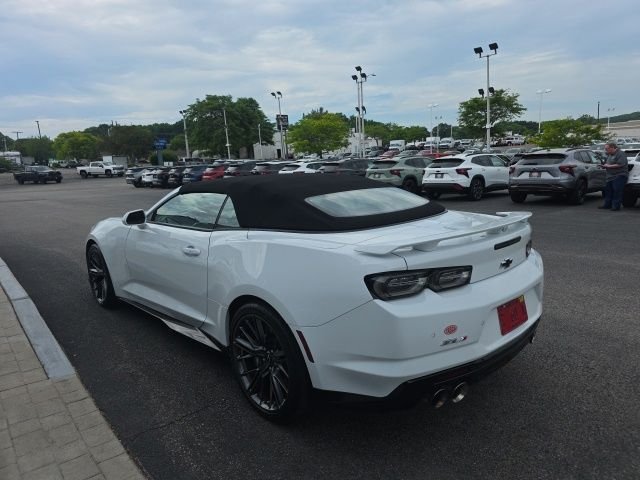 Used 2023 White Chevrolet ZL1 image 6