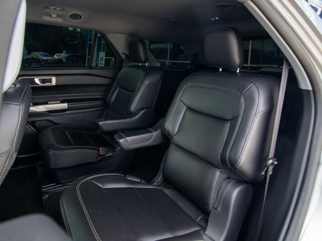 2023 Ford Explorer XLT - Photo 10