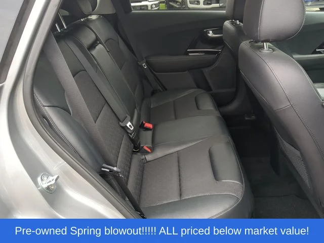 Used 2022 Gray Kia LXS image 44